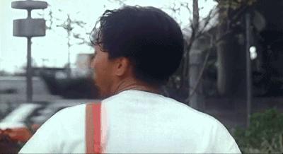 当曼德拉听了光辉岁月潸然泪下,光辉岁月回顾曼德拉一生