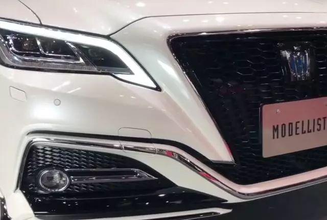 十五代丰田皇冠新车价格,全新十五代丰田皇冠价格