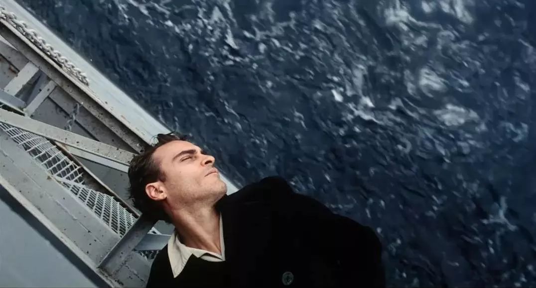 开局9.7，全世界都为这个疯子鼓掌