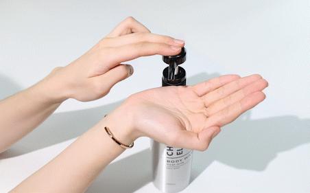 何穗美白淡斑霜,何穗竟比范冰冰还肤白