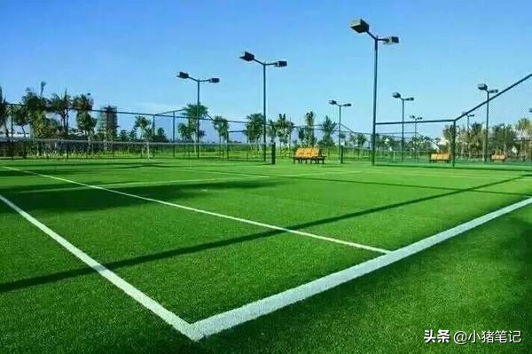 足球场自然草坪施工前准备工作,足球场人造草坪施工需要几天