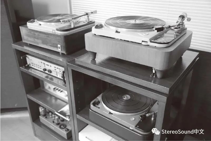 新宿,一位日本唱片店主的模拟生活