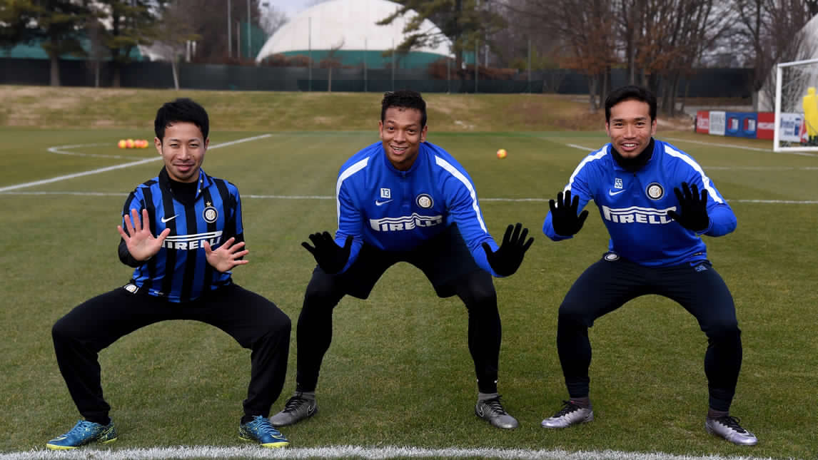 国际米兰32岁主力后卫，迎娶岛国女星后迎来第二春