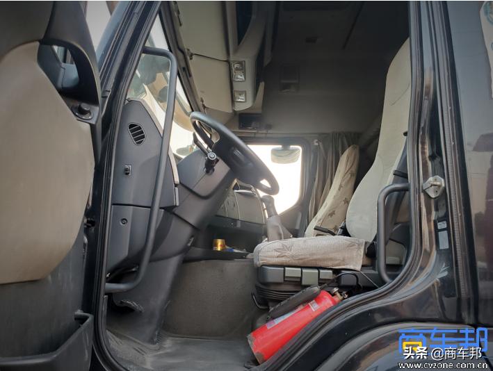 全球十大重卡牵引车排名,新款霸龙重卡牵引车