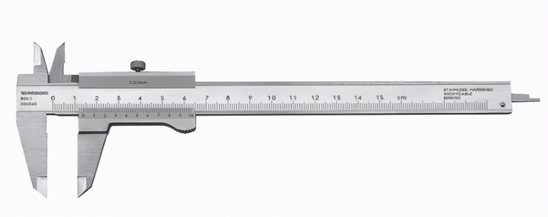 卡尺的正确使用方法手法图解,电推子卡尺的正确使用方法