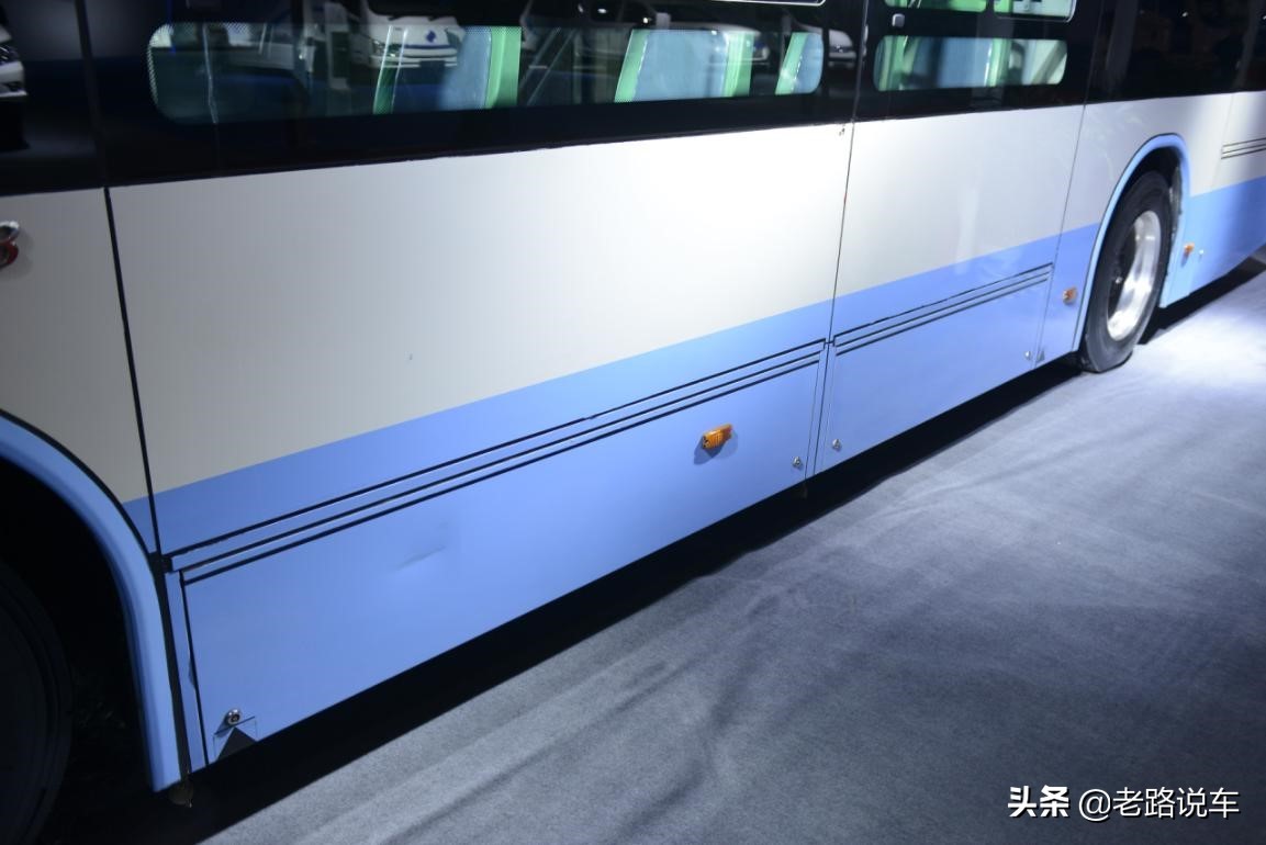 比亚迪k8多少钱一辆,深圳最新款比亚迪k8