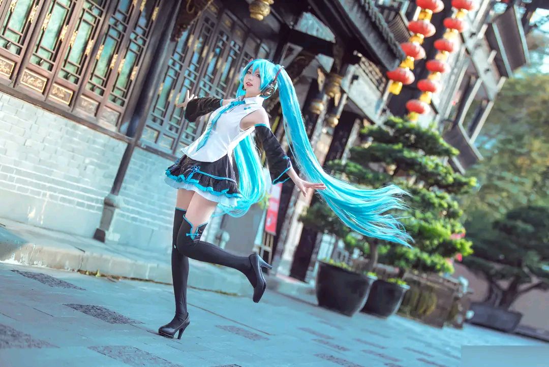 初音未来世界第一公主殿下完整版,初音未来让你爱上二次元
