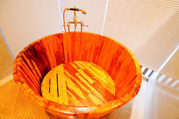 月亮湾海南环岛,月亮湾被称为中国第一滩