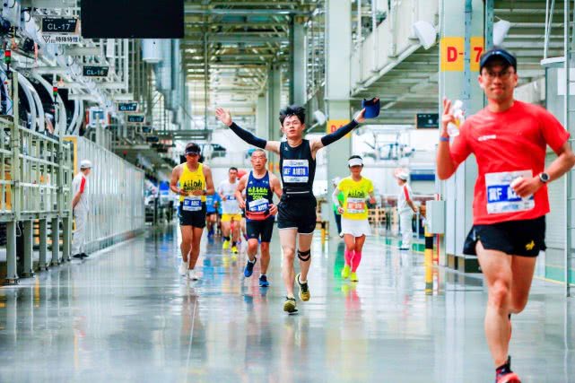 给你8公里,你跑的过一个60后吗?