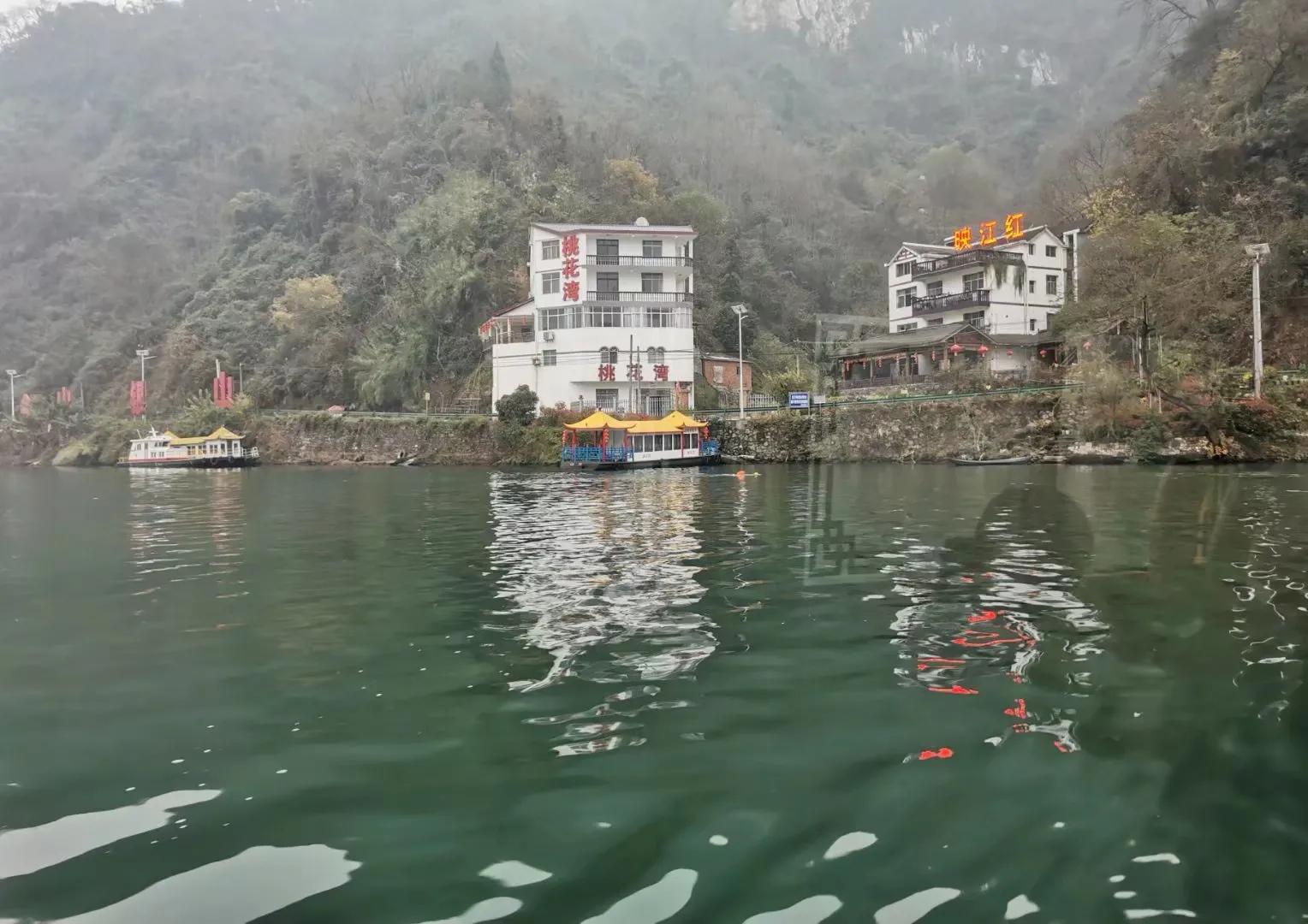 乘船游清江,宜昌清江游