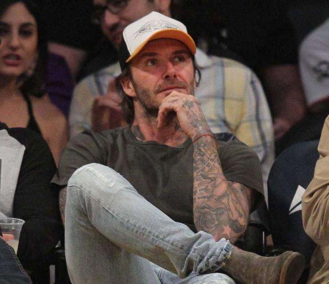 贝克汉姆真的脱发了吗,贝克汉姆被曝脱发角度问题