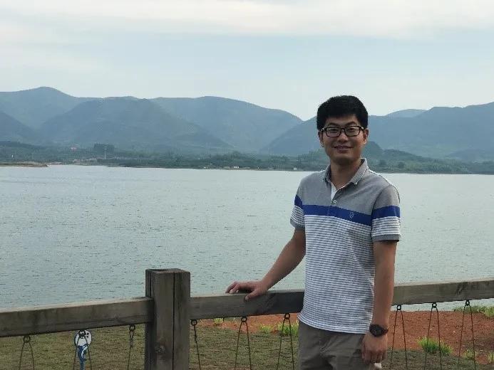 bling～2021研究生新生辅导员，收！