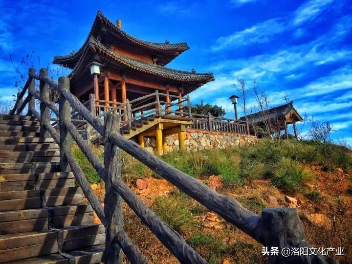 洛阳万安山七彩大峡谷与山顶公园,2020年洛阳万安山山顶公园照片