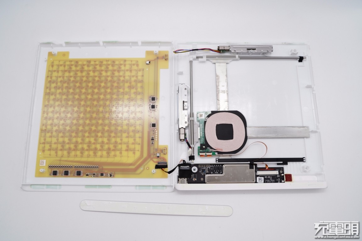 小米20w智能无线追踪式充电器缺点,小米智能追踪式无线充20w拆解