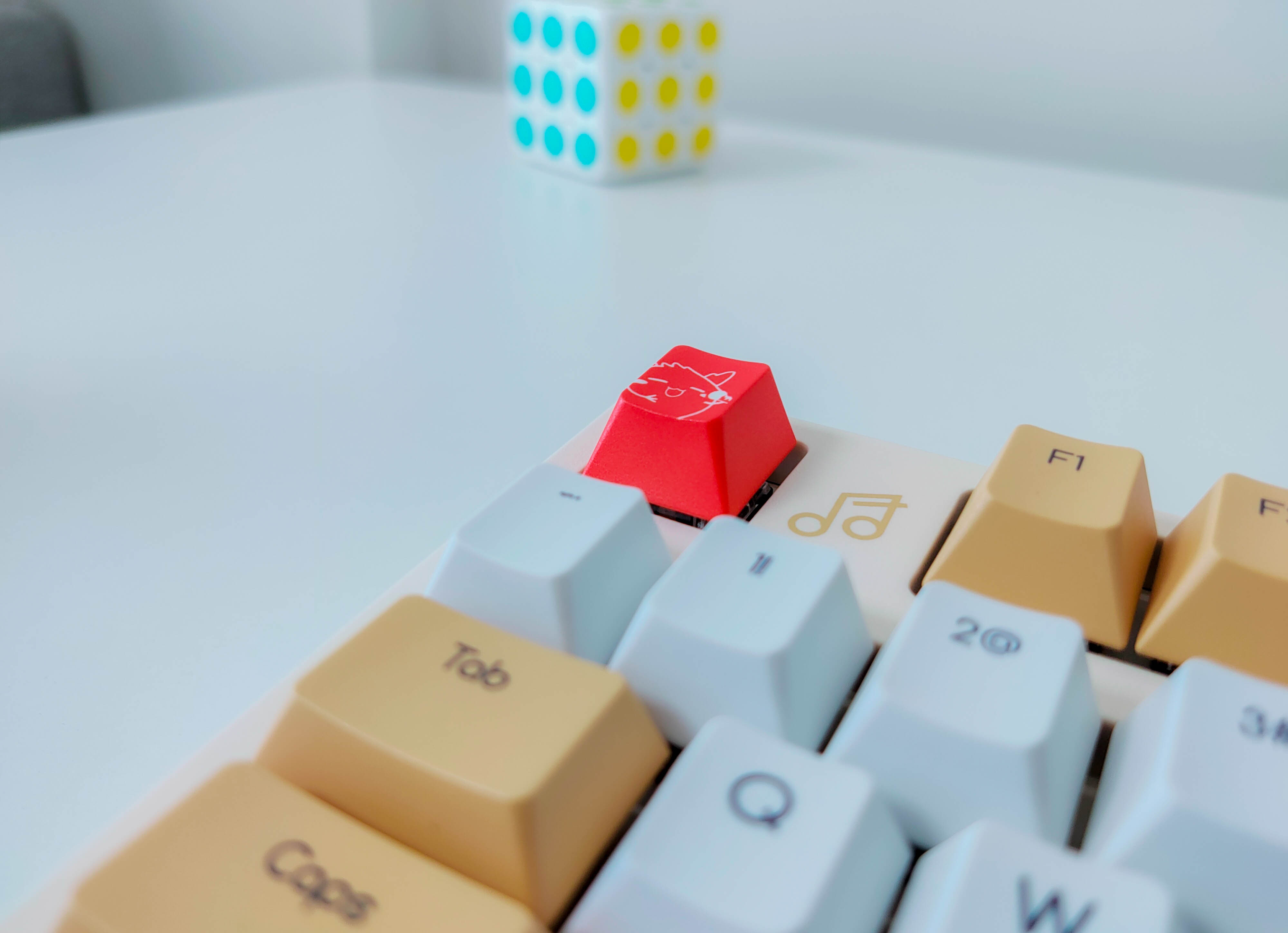 阴阳师八岐大蛇机械键盘,阴阳师八岐大蛇联名机械键盘