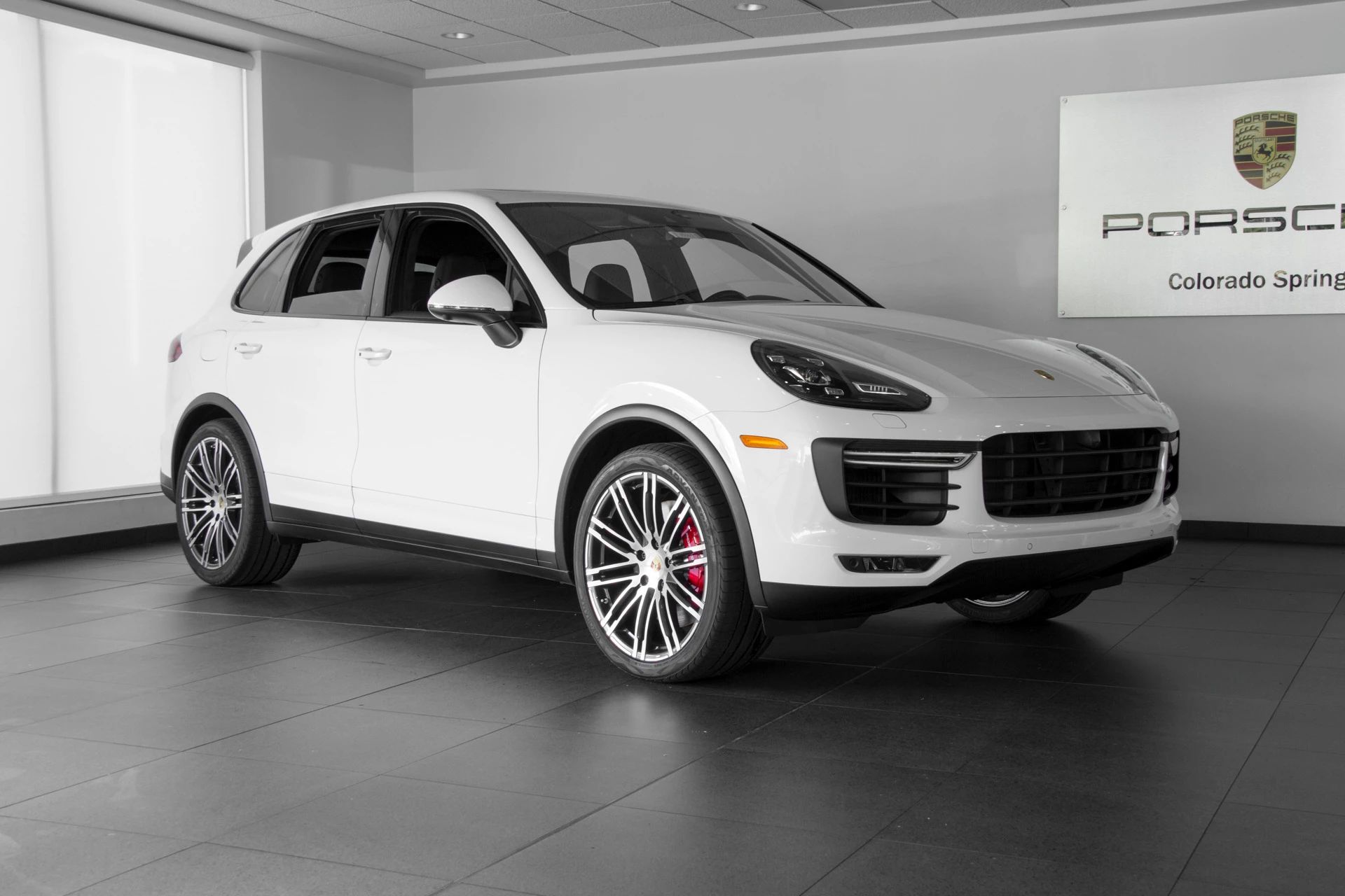 卡宴老款升级新款,老卡宴升级新款