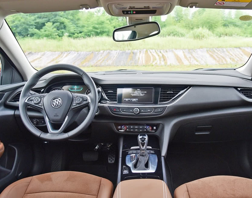 别克属于一线豪华品牌吗,别克平民豪车品牌