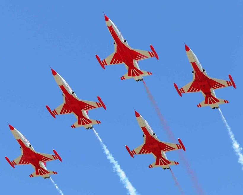 神奇科普小实验,科学实验神奇的手指