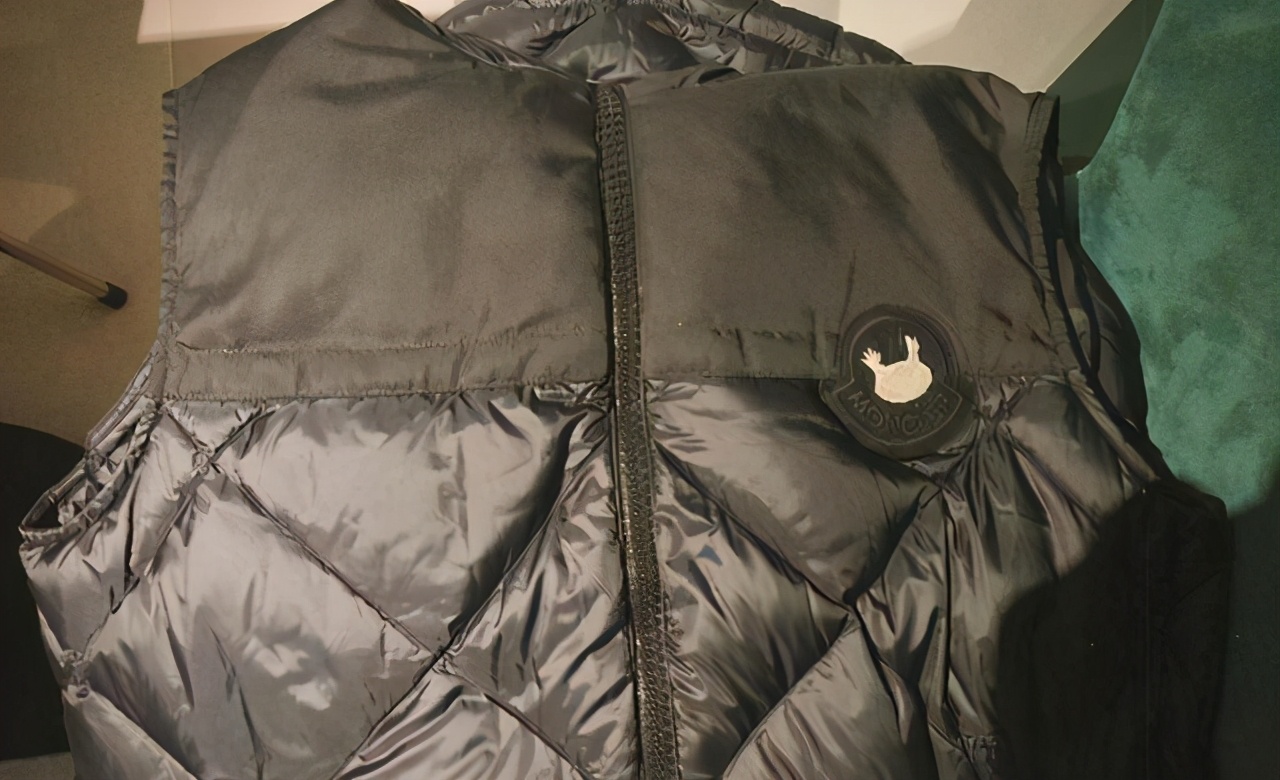 中国好声音送礼狂人李健再出手全是定制款价格全靠猜