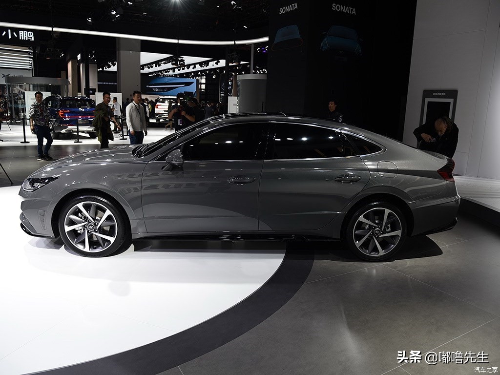 现代索纳塔11代2.0t底盘,新款现代索纳塔底盘解析
