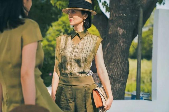 三木和妈妈的优衣库服装,三木妈妈优衣库秋冬装搭配