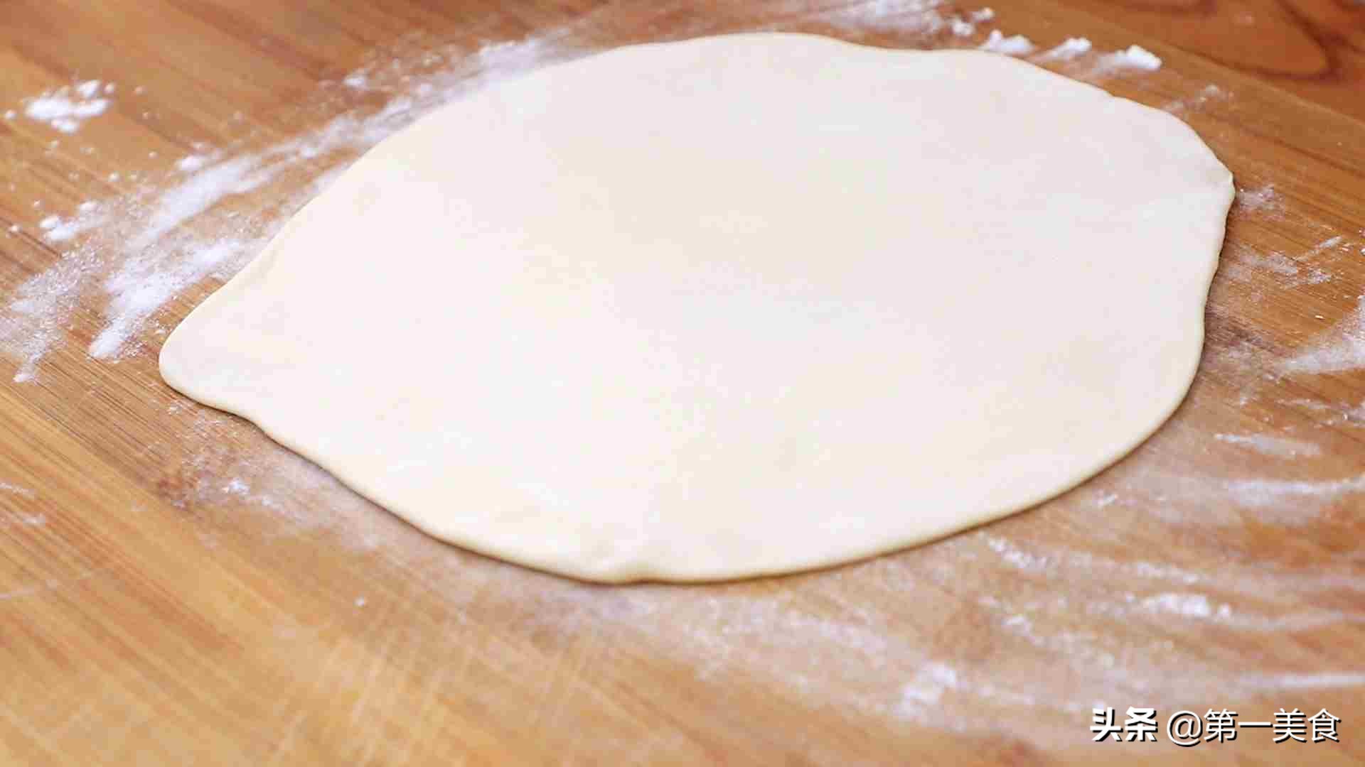 家常鸡蛋灌饼做法全过程,现做鸡蛋灌饼做法全过程