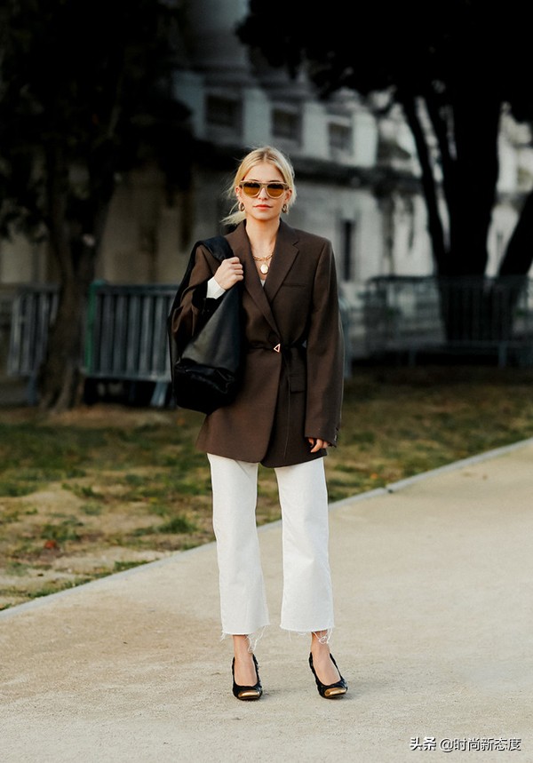 宋佳白色裤子穿搭,宋佳牛仔裤穿搭图