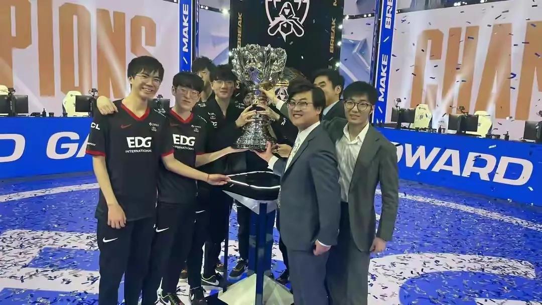 EDG是打什么游戏夺冠的,真实电竞评价edg夺冠