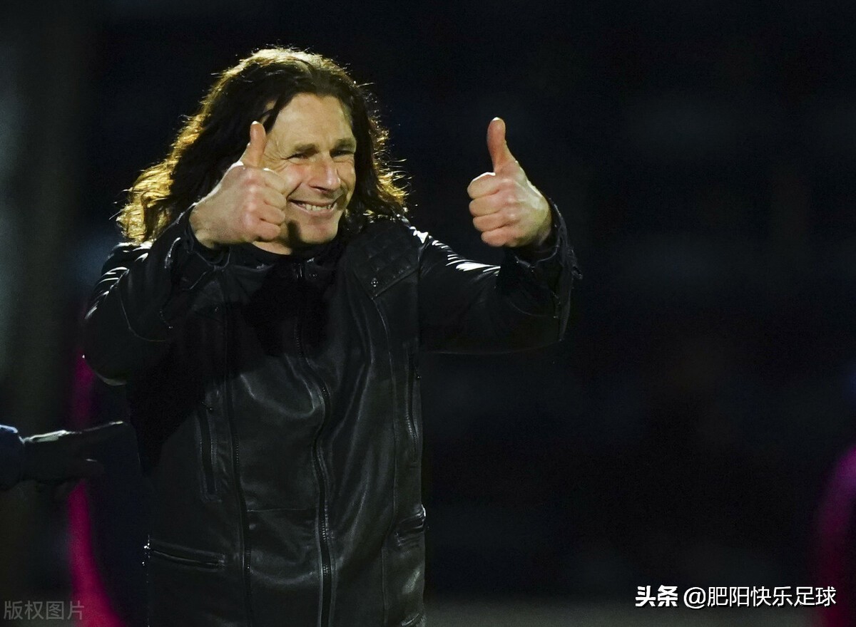 热刺新中卫穆帅,热刺穆里尼奥换人