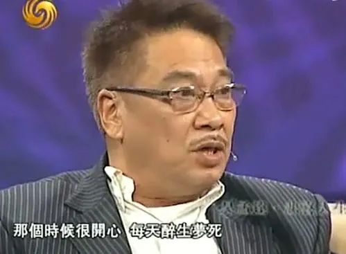 周星驰有没有发文纪念吴孟达,周星驰吴孟达泪奔瞬间