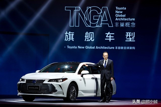 欧米茄海马300和帝舵1958哪款热销,欧米茄海马300玫瑰金和黄金哪个好