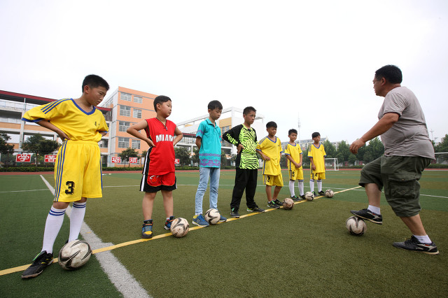 少年强则国强引入足球教学,少年强则国强的足球精神
