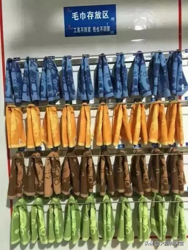 火爆全国的4D厨房到底是怎么样的？厨师长给你看看这些照片