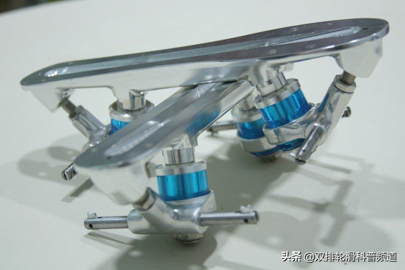 轮滑的鞋哪种好,双排户外轮滑鞋