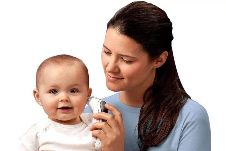 夏天中暑怎么办能不能泡热水澡,婴儿夏天吃点什么有效预防中暑