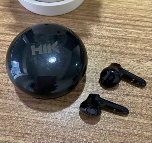 运动用什么蓝牙耳机好，半入耳式蓝牙耳机更合适