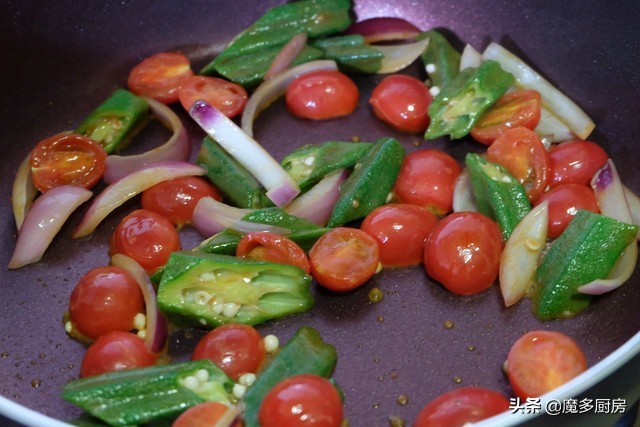 自制牛排没有黑胡椒用什么酱料,吃牛排一般都有什么酱汁