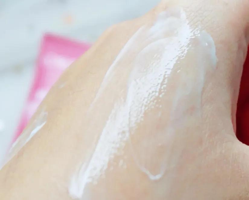 推荐水乳油皮痘肌秋冬季,混油皮夏季水乳