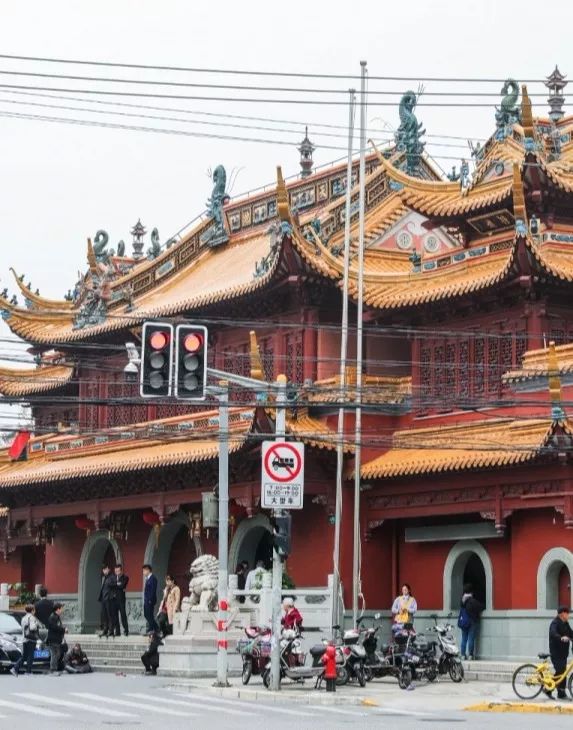 结棍！浦东版的“小*疆新**”美食一条街，让全上海人都羡慕