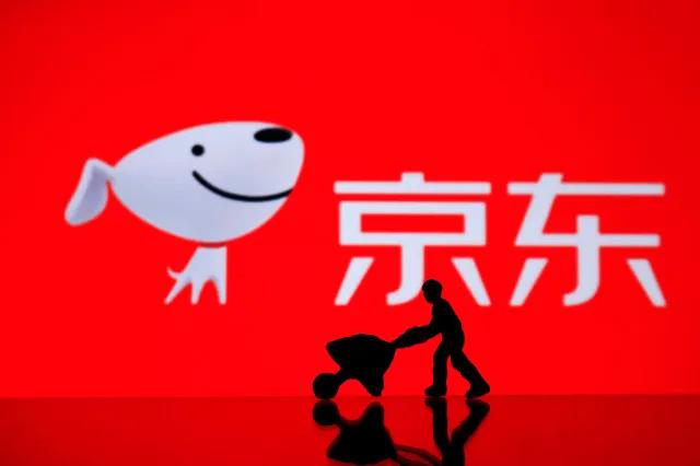 京东金条藏不住了：增速吊打白条，合作近百家资方，日均放款10亿