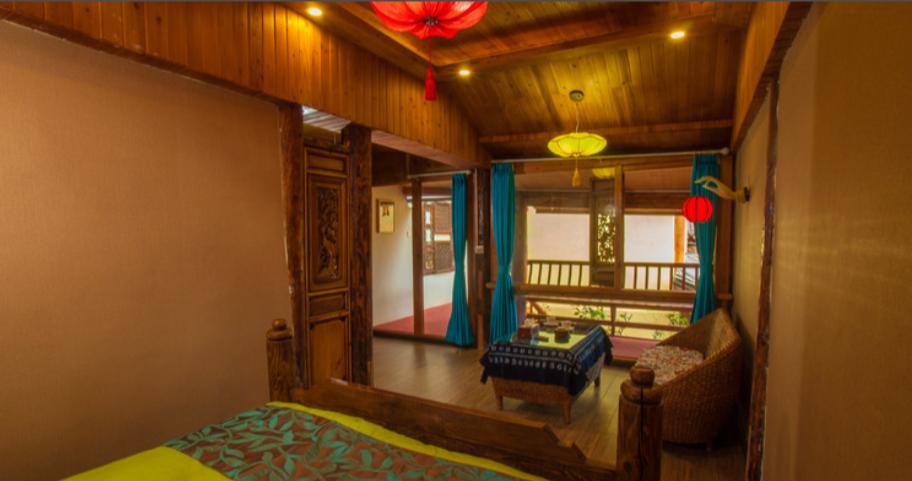 丽江白沙古镇住宿推荐,束河古镇三天两晚住宿团购