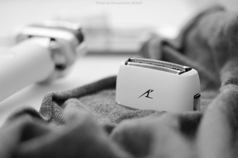 松下小锤子2.0剃须刀怎么样,松下小锤子剃须刀2.0打泡沫