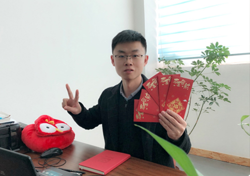 辞职国企后年入3000w！看211学霸的拼多多生意经