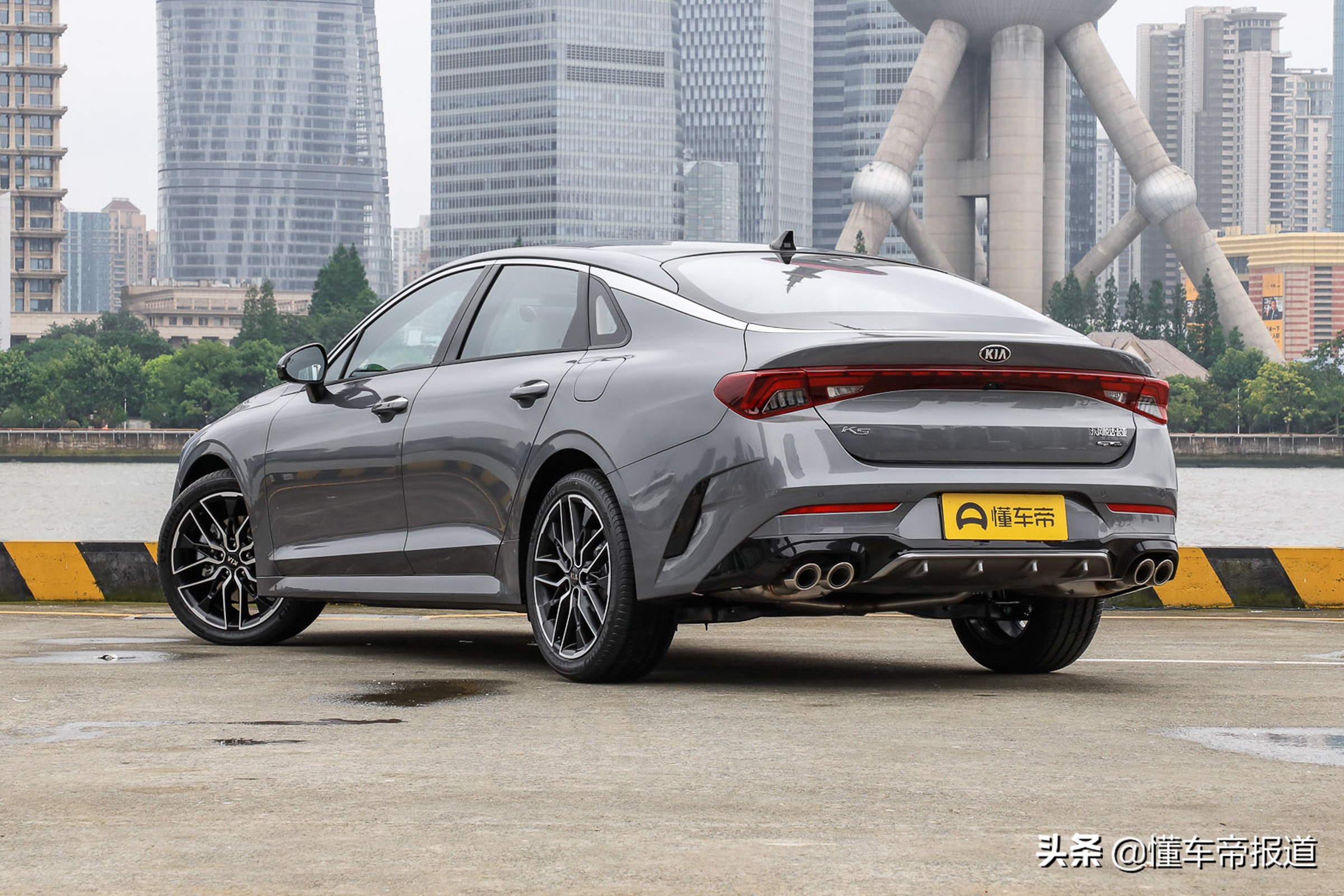 起亚k52016款2.0lhybridgls,2020款东风悦达起亚k5报价