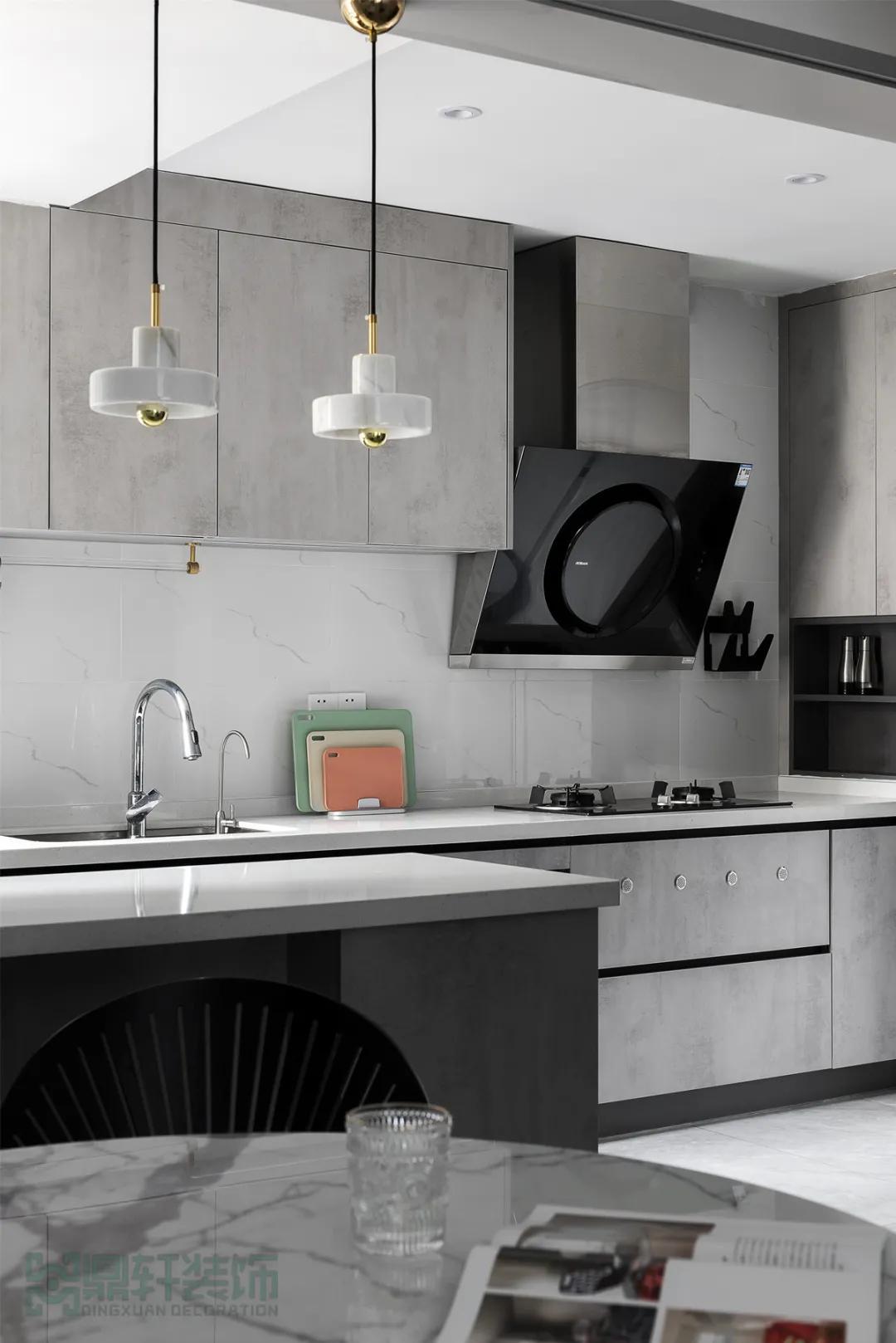 鼎轩装饰装修价格,重庆融汇温泉城童话里装修