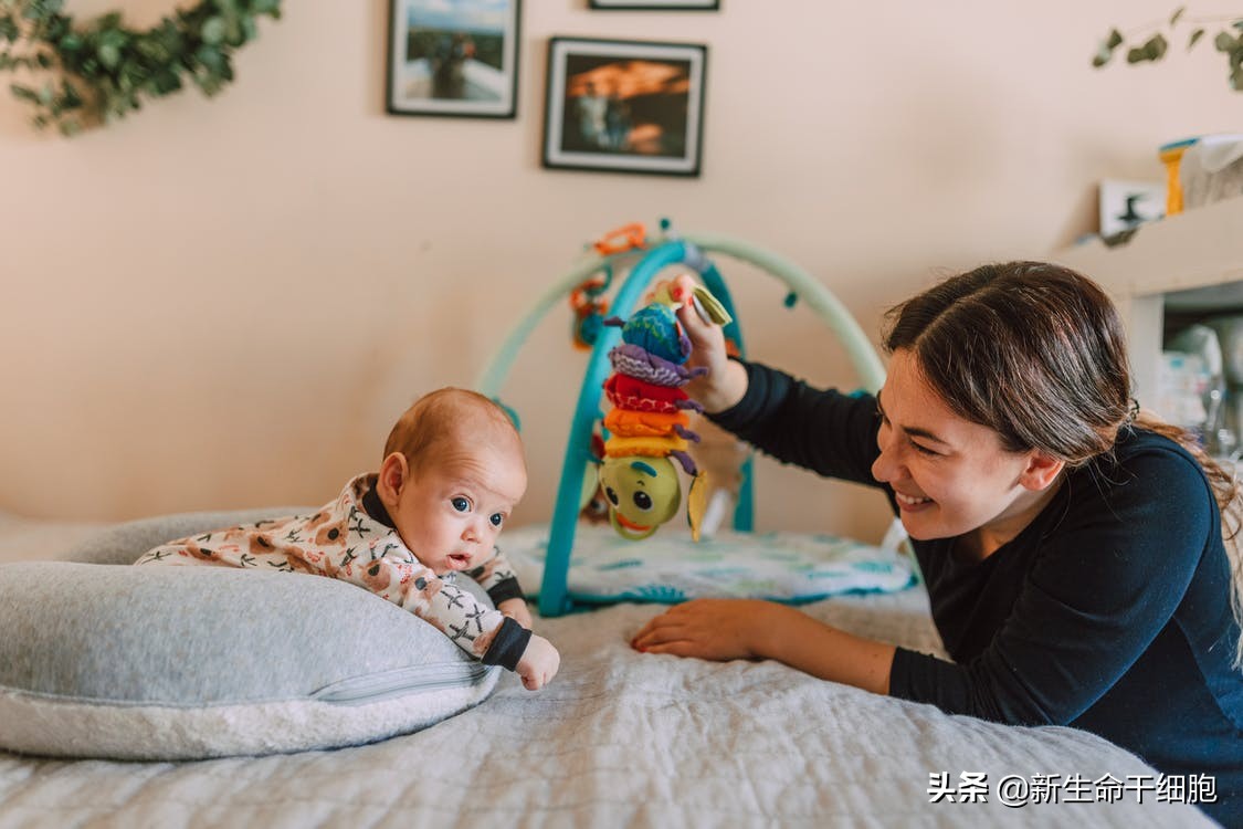 新生儿男宝日常护理,新生儿宝宝该怎么照料