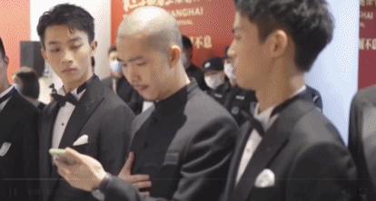 杨洋迪丽热巴领衔主演引热议,拯救剧荒电视剧