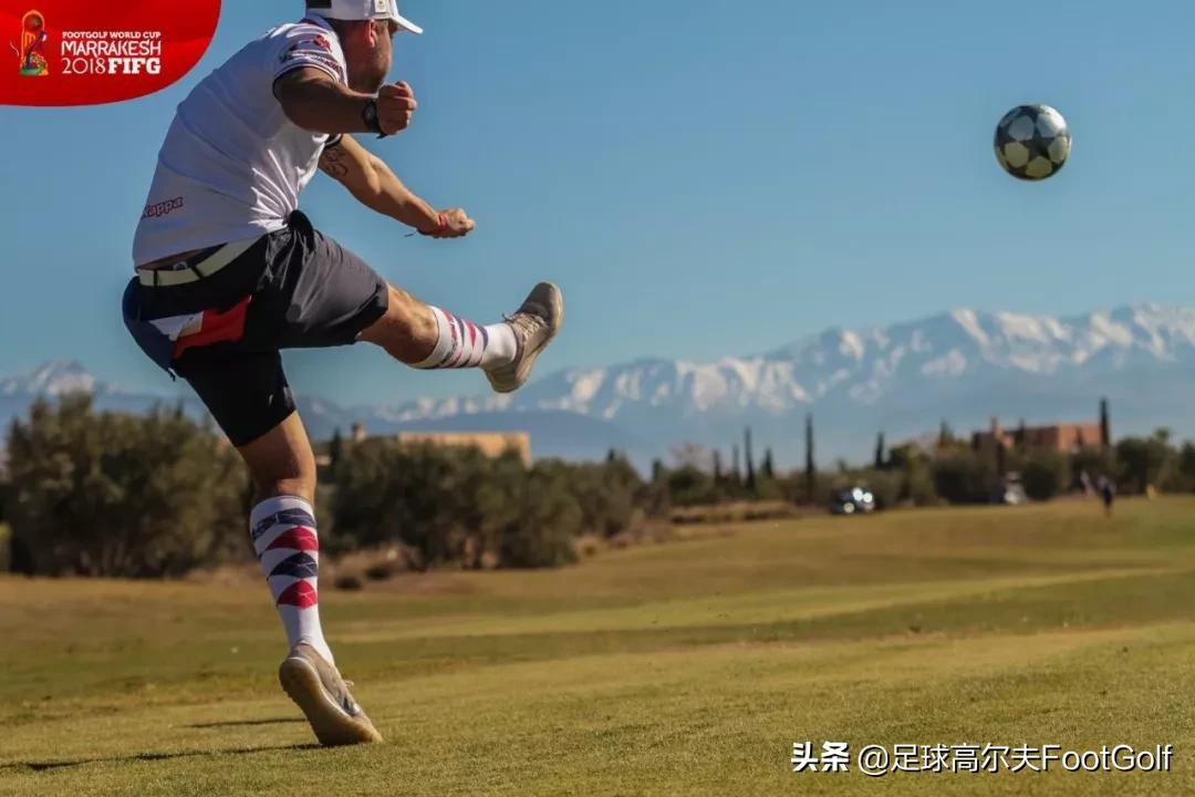 高尔夫球场上的着装礼仪,高尔夫球服的礼仪