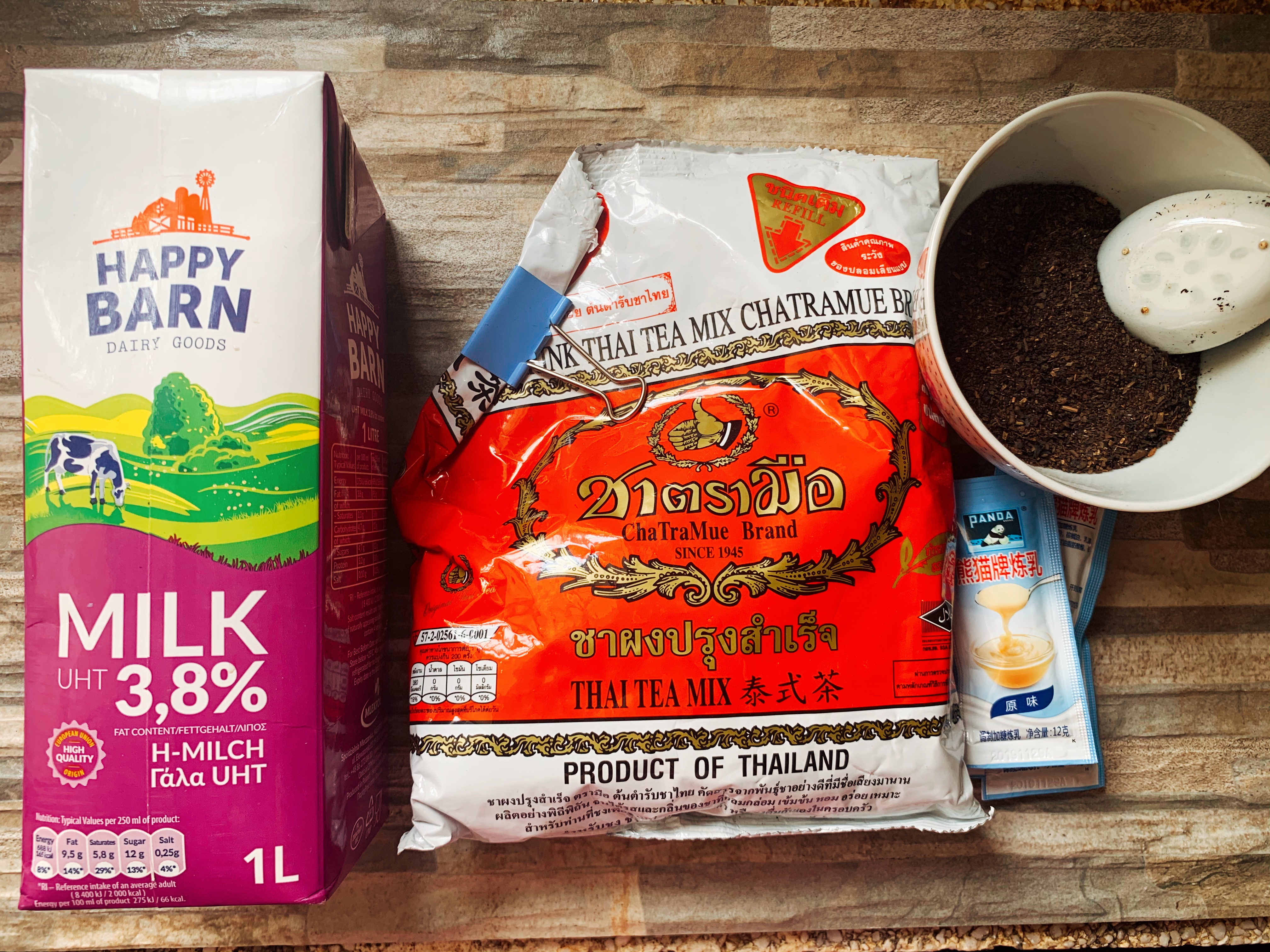 在锅里炒糖做奶茶,怎样自制奶茶不用放锅里