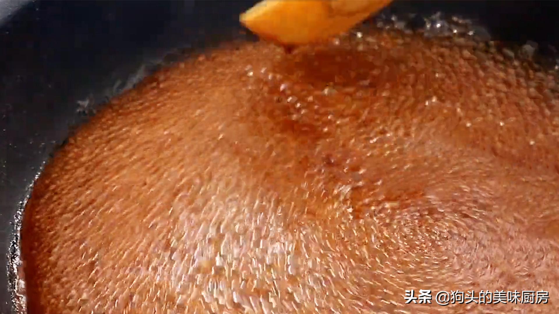 天热就喜欢吃它，6块钱一碗，自己也能做，筷子一搅，爽滑又筋道